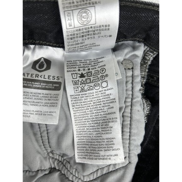 Levi’s Black Distressed High Rise Shorts Size W32 - Picture 10 of 10